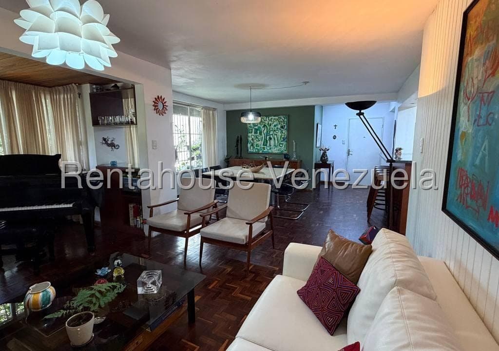 Foto 9 de Apartamento en Colinas de Bello Monte, Caracas