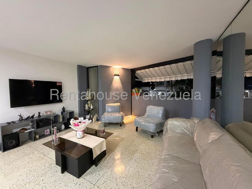 Foto 8 de Apartamento en La Florida, Caracas