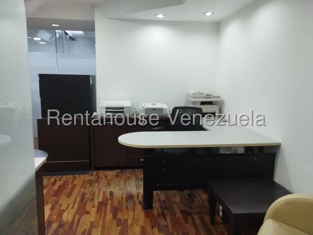 Foto 4 de Oficina en Las Mercedes, Caracas